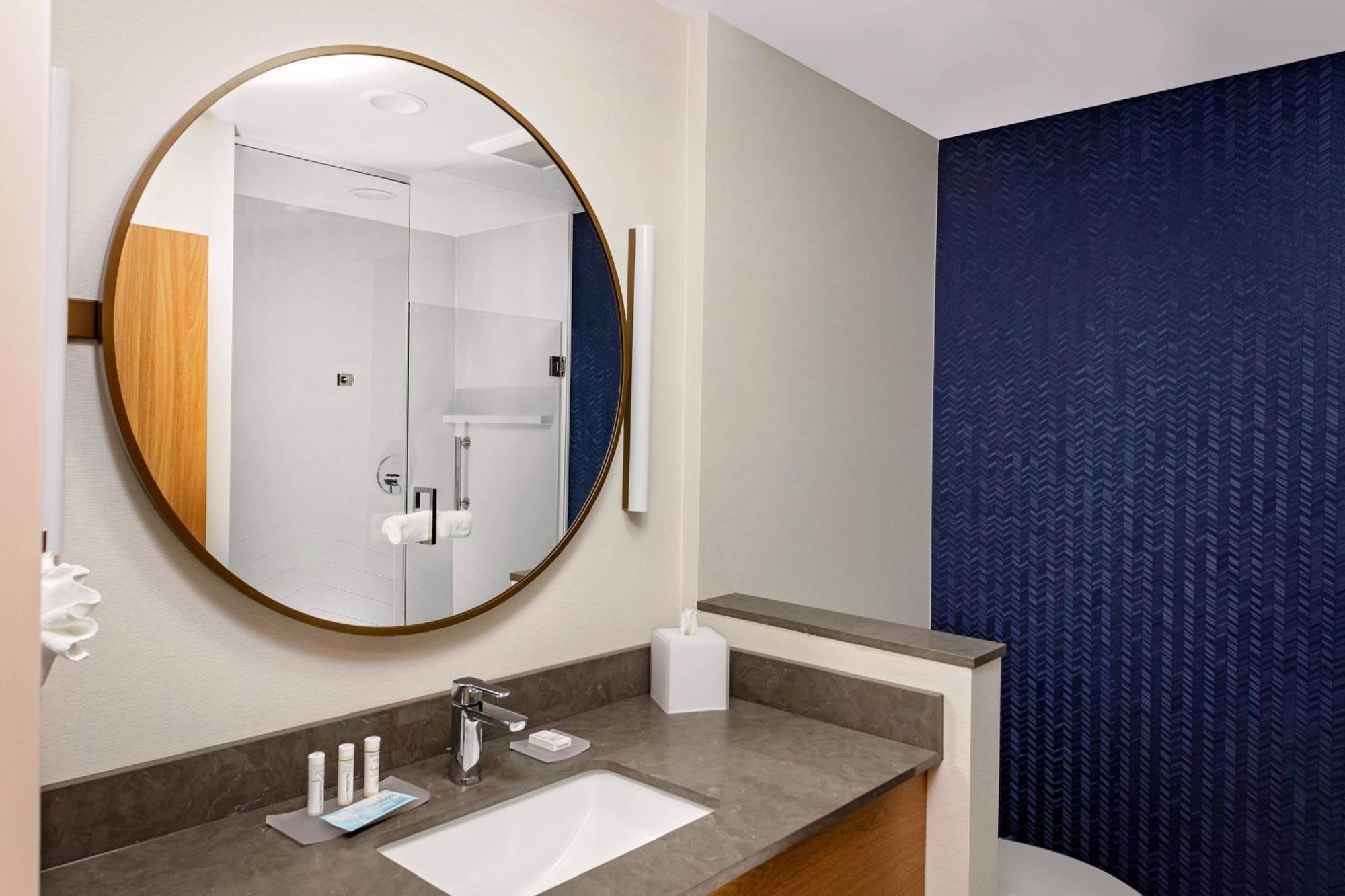 Fairfield By Marriott Port Clinton Waterfront Hotell Exteriör bild