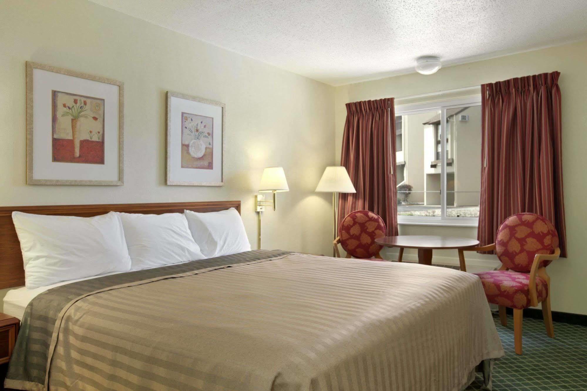 Fairfield By Marriott Port Clinton Waterfront Hotell Exteriör bild